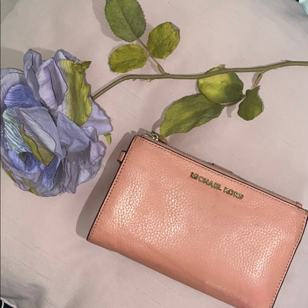Michael Kors wallet